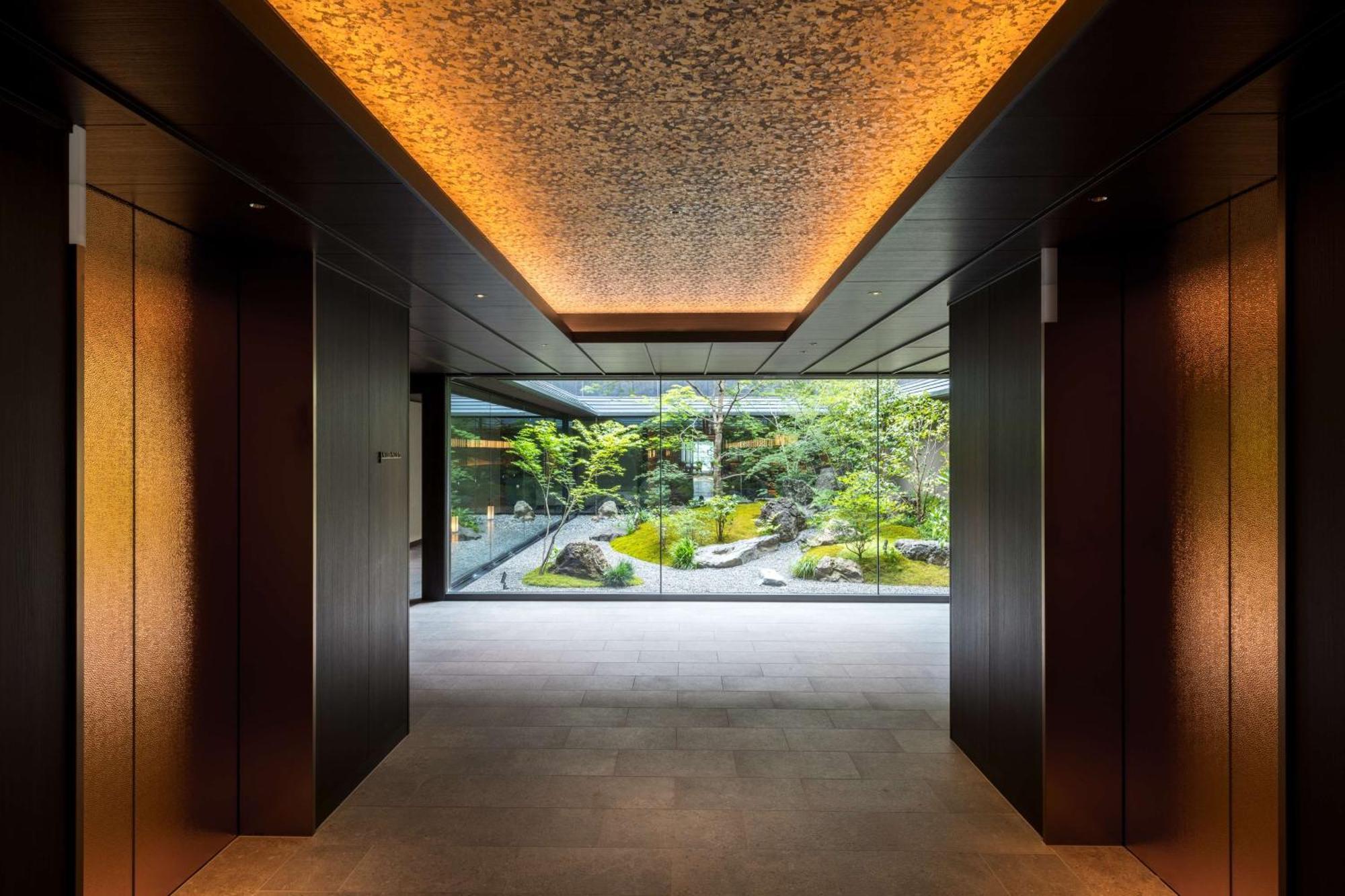Hilton Kyoto Hotel Exterior foto